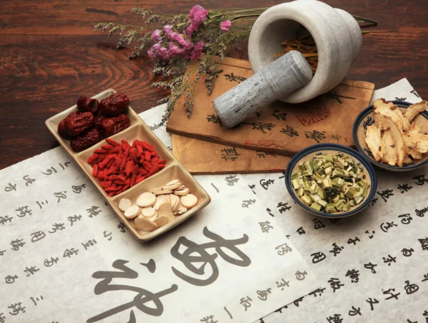 How Traditional Chinese Medicine Integrates with Modern Medicine